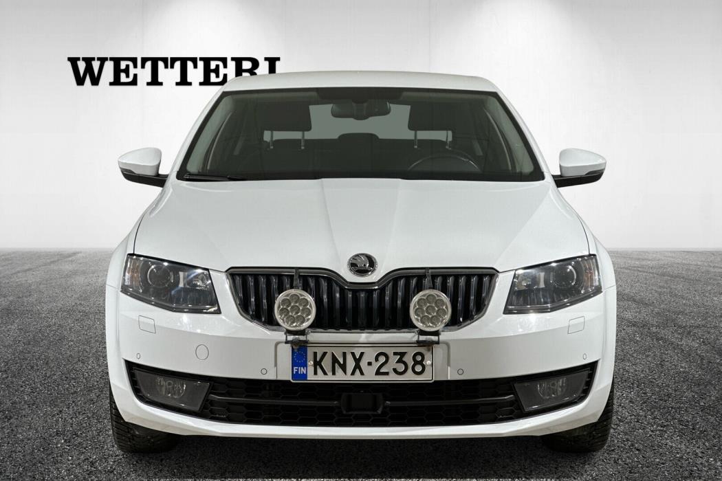 SKODA Octavia 2016