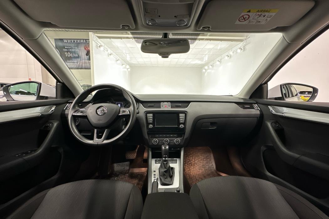 SKODA Octavia 2016