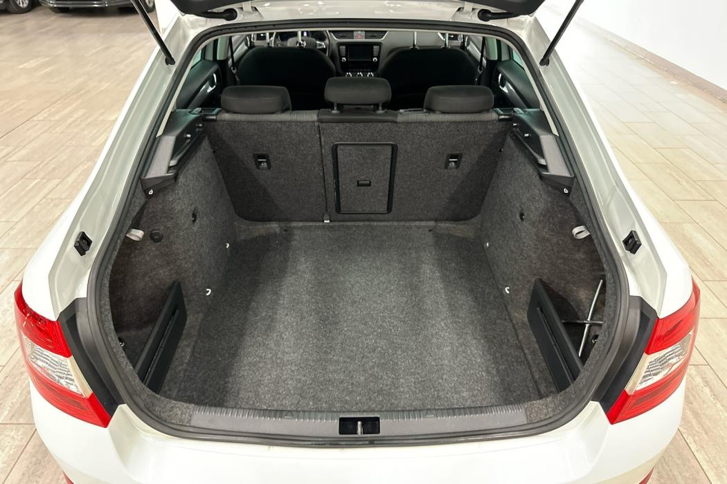 SKODA Octavia 2016