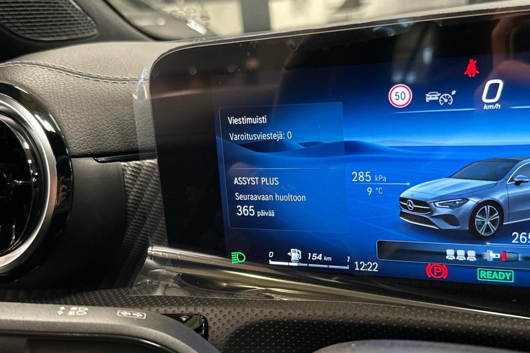 MERCEDES-BENZ CLA 2025