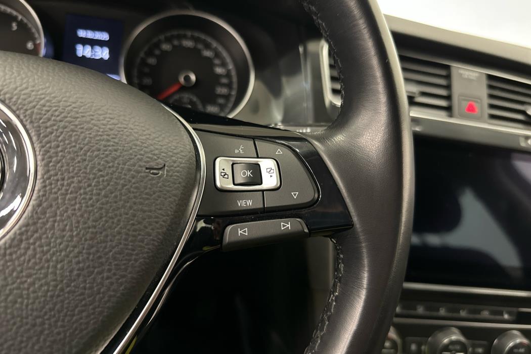 VOLKSWAGEN Golf 2020