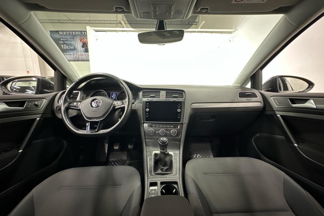 VOLKSWAGEN Golf 2020