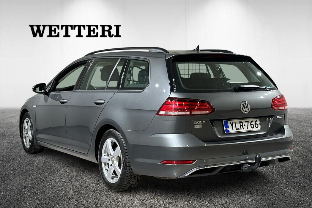 VOLKSWAGEN Golf 2020