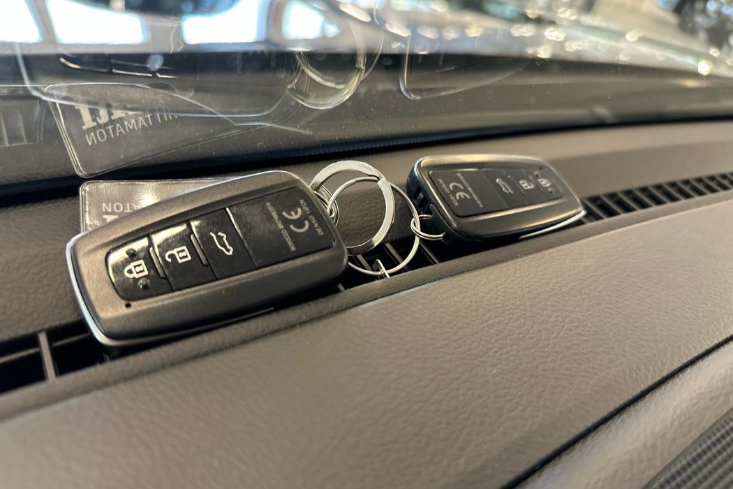 TOYOTA Land Cruiser 2021