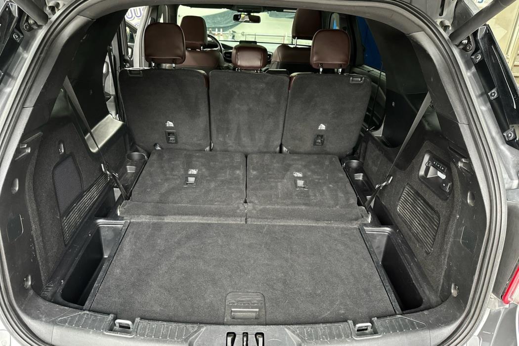 FORD Explorer 2021
