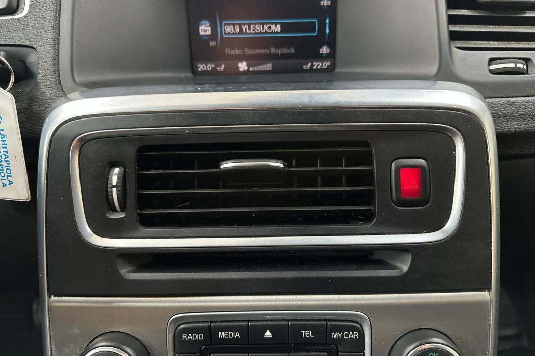 VOLVO V60 2014