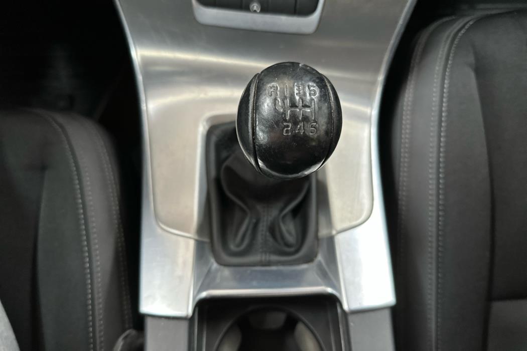VOLVO V60 2014