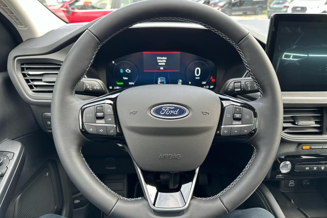 FORD Kuga 2025