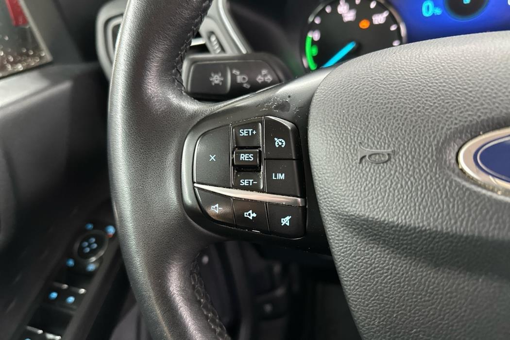 FORD Kuga 2021