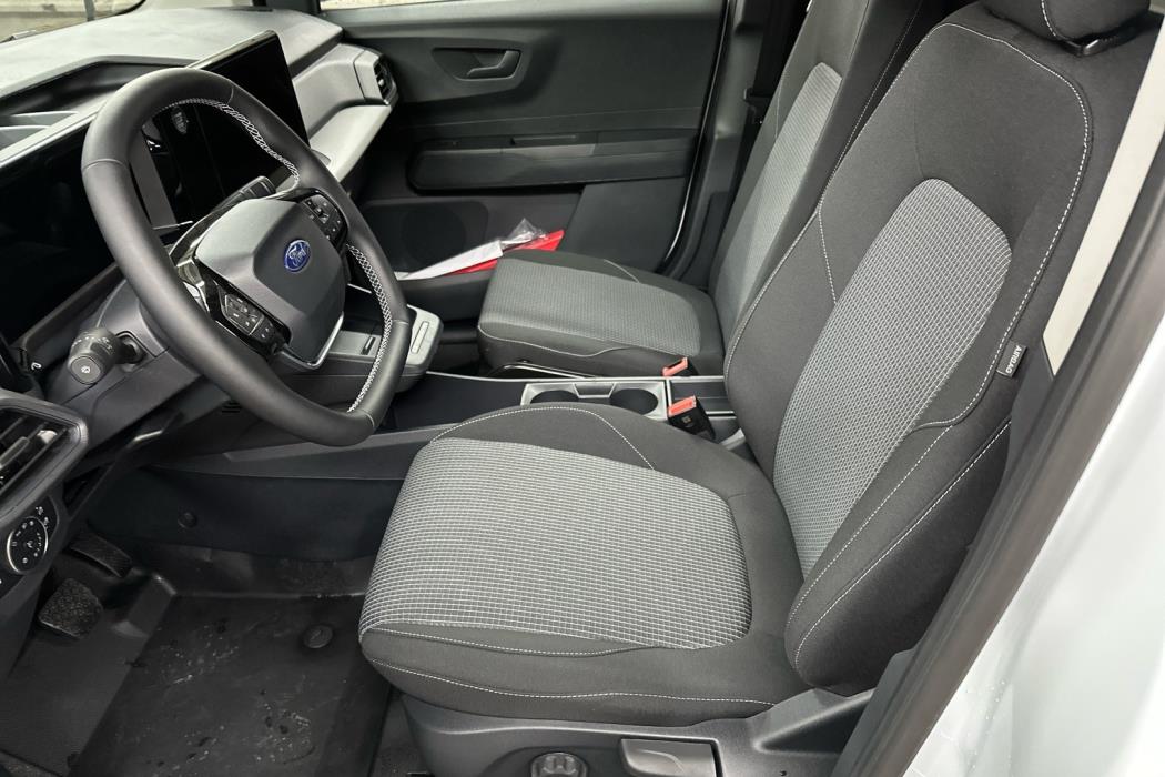 FORD Transit Courier 2025