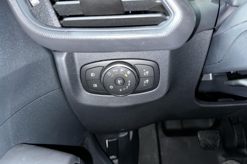 FORD Transit Courier 2025