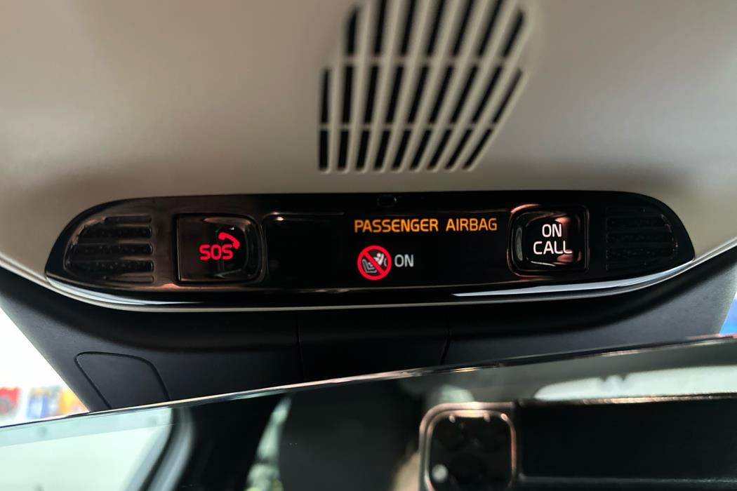 VOLVO V60 2021
