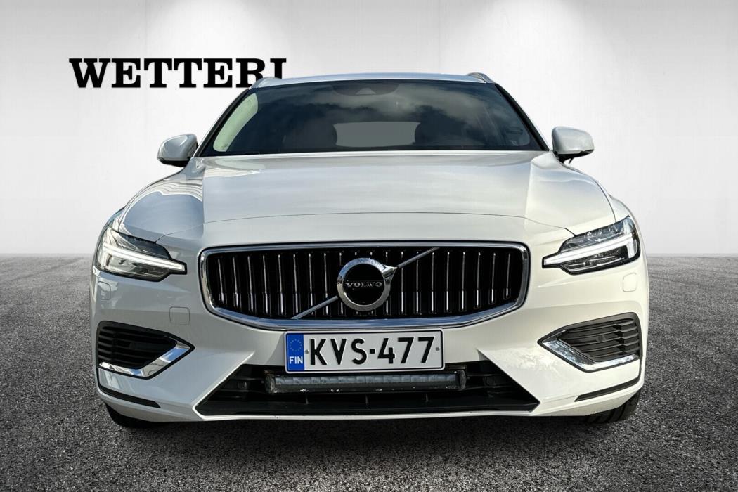 VOLVO V60 2021