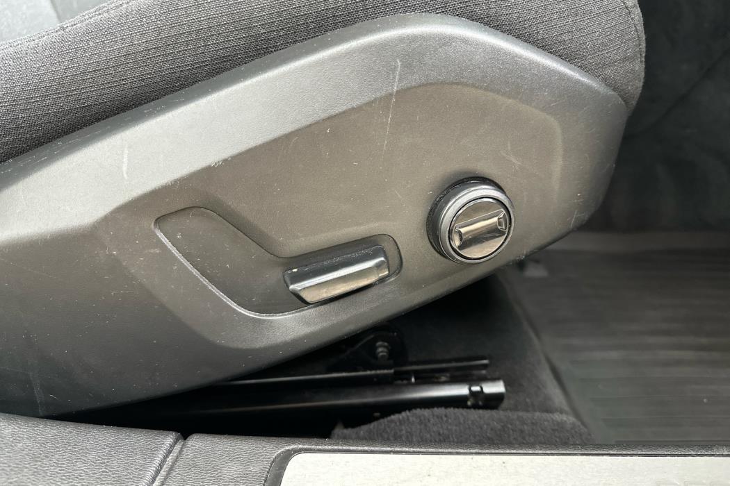 VOLVO V60 2021