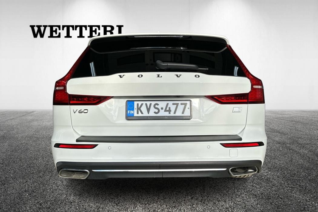 VOLVO V60 2021