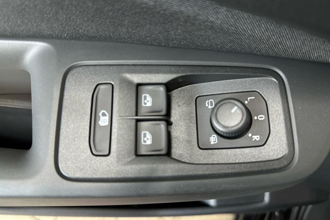 FORD Transit Connect 2025