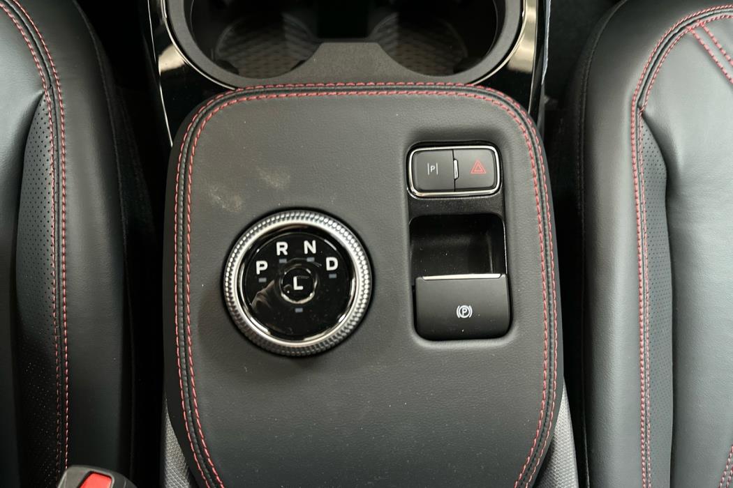 FORD Mustang Mach-E 2025