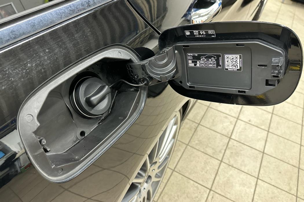 MERCEDES-BENZ C 2017