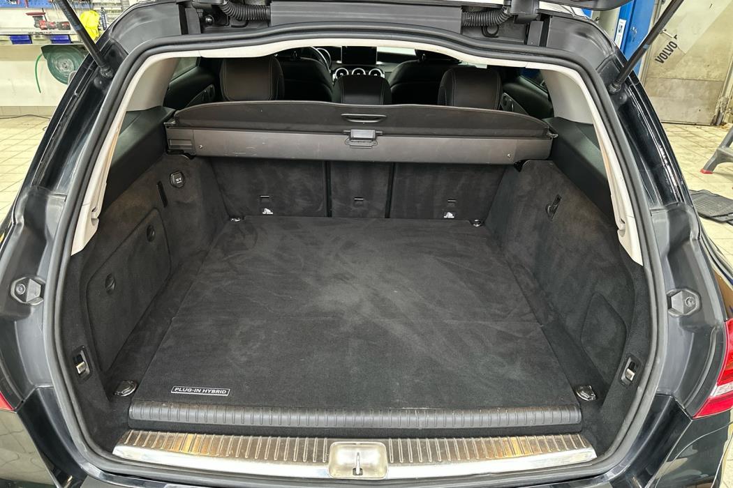 MERCEDES-BENZ C 2017