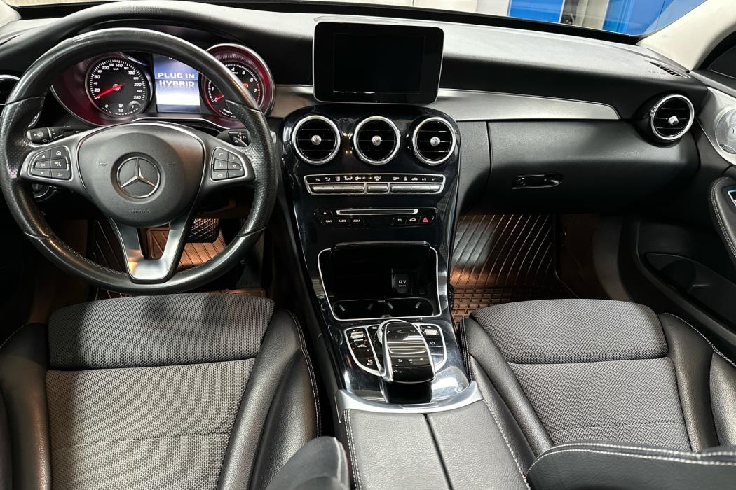 MERCEDES-BENZ C 2017