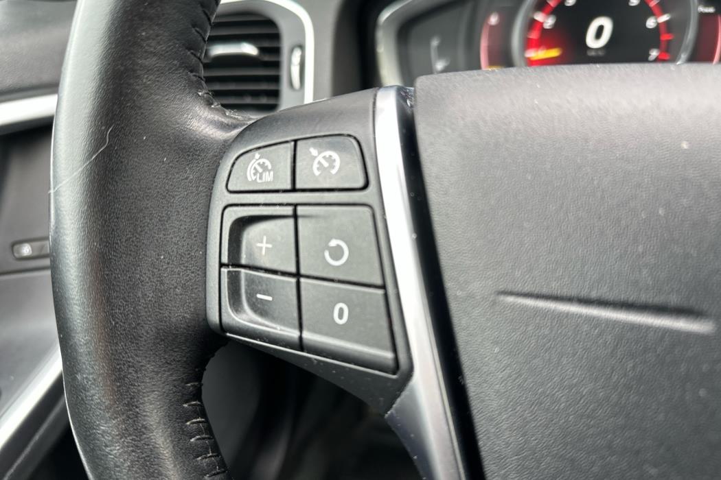 VOLVO S60 2018