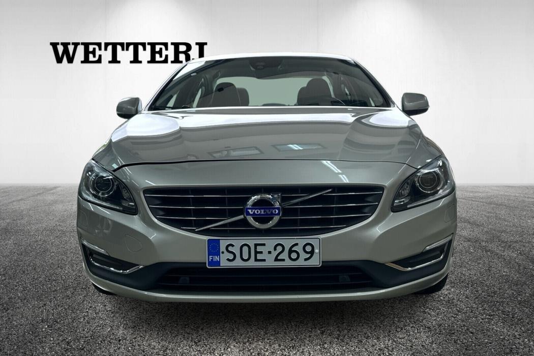 VOLVO S60 2018