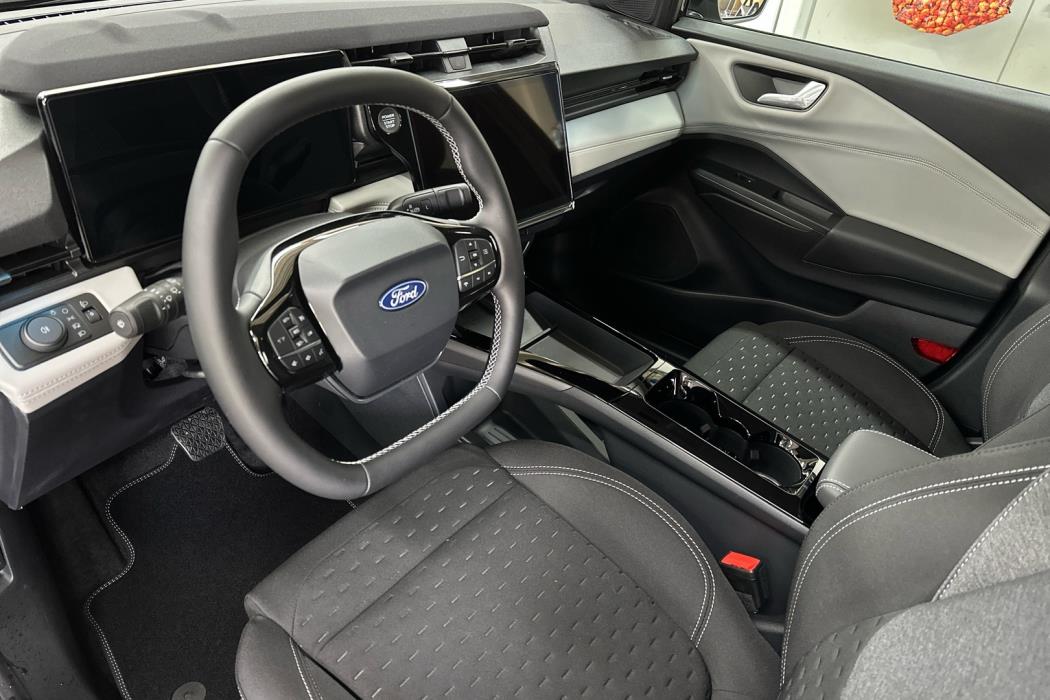 FORD Puma Gen-E 2025