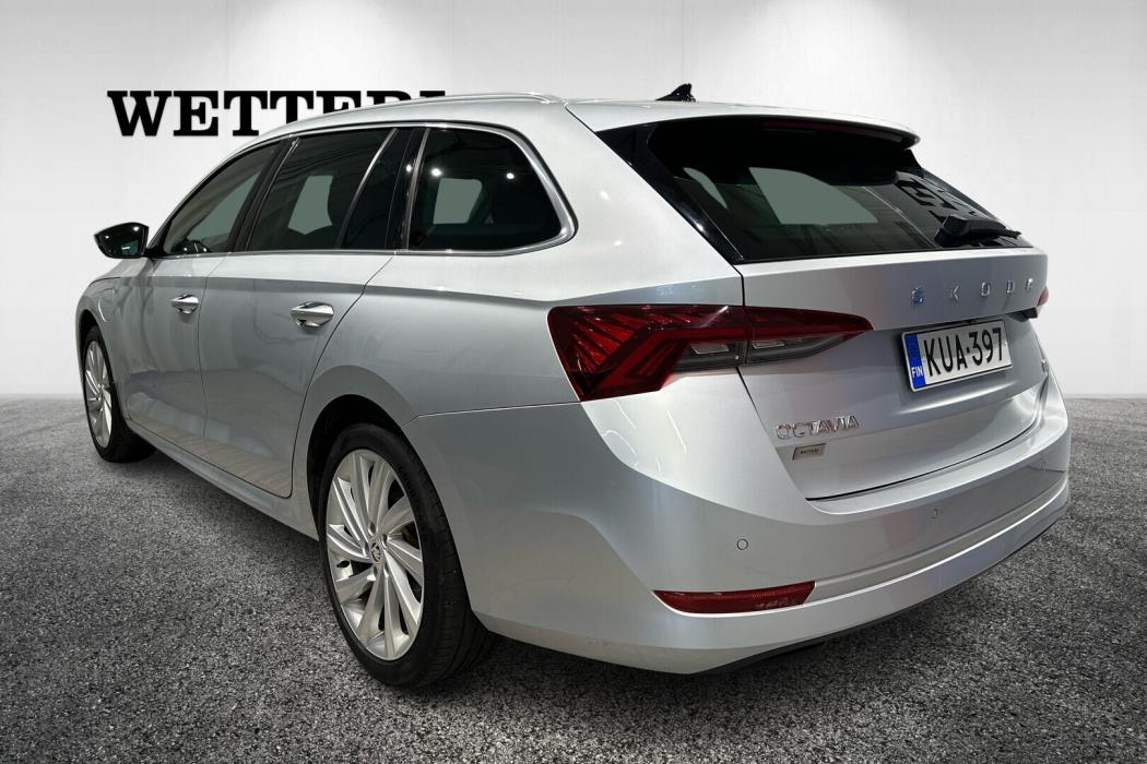 SKODA Octavia 2021