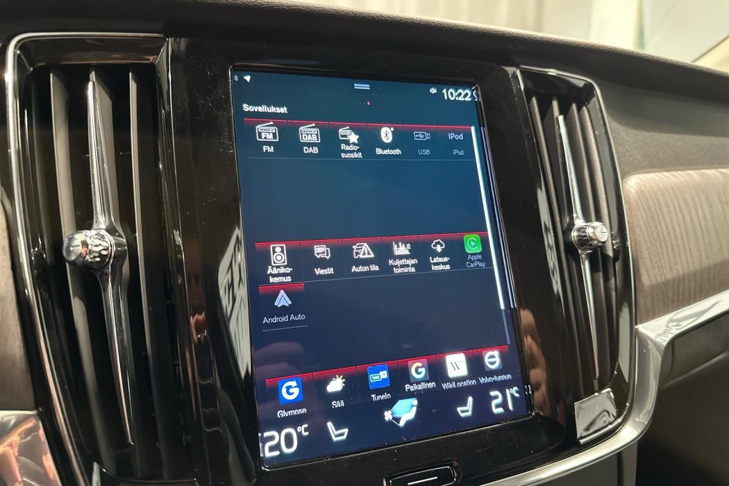 VOLVO V90 Cross Country 2021