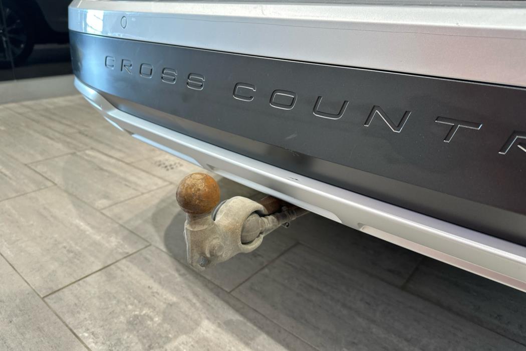 VOLVO V90 Cross Country 2021