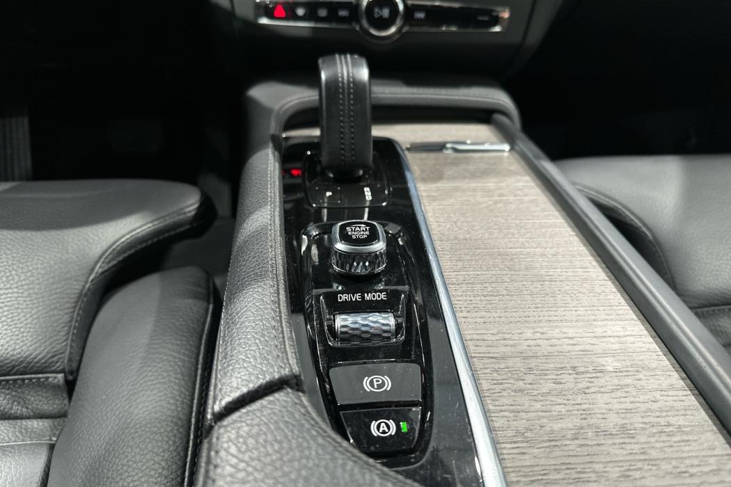 VOLVO V90 Cross Country 2021