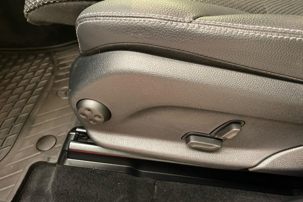 MERCEDES-BENZ GLC 2020