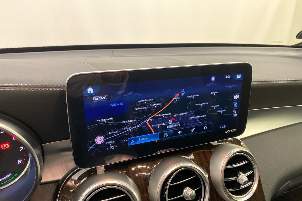 MERCEDES-BENZ GLC 2020