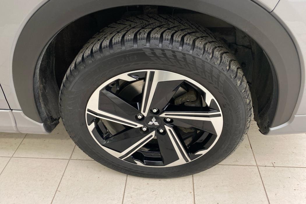 MITSUBISHI Eclipse Cross 2021