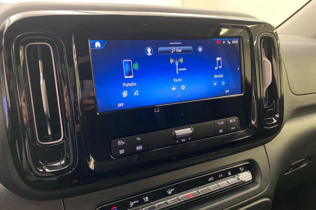 MERCEDES-BENZ Vito 2025