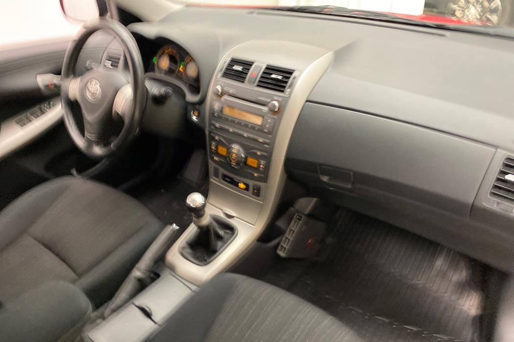 TOYOTA Corolla 2008
