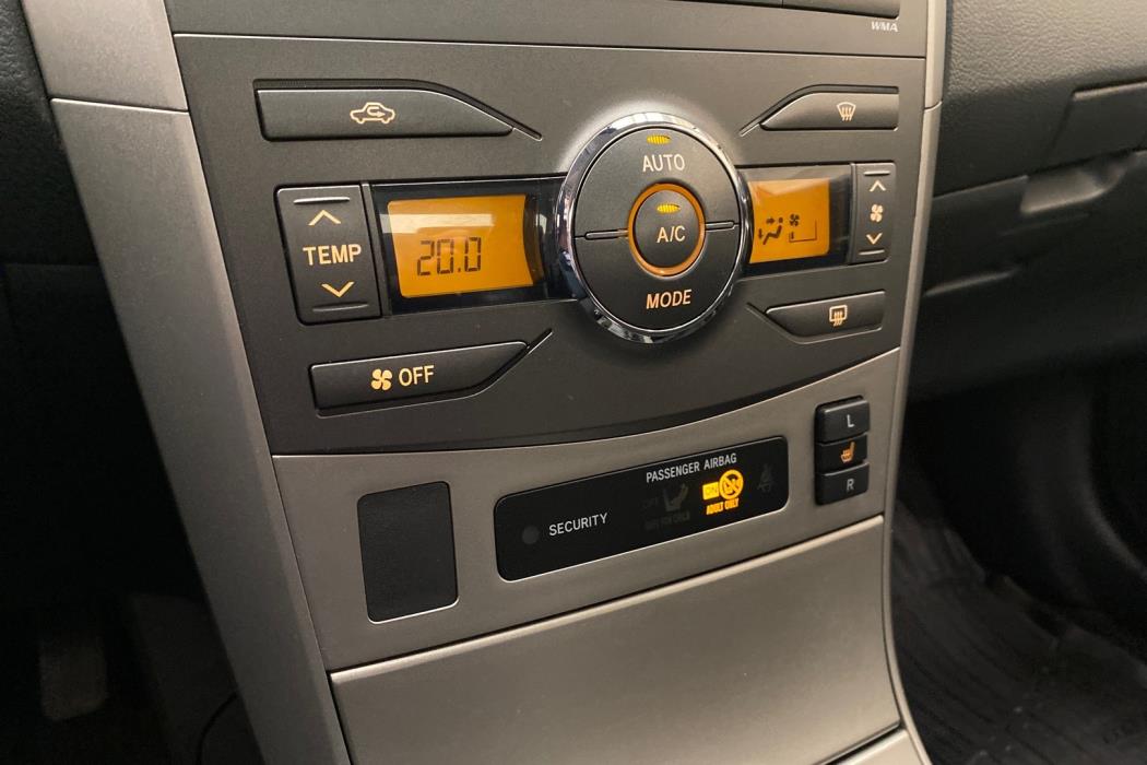 TOYOTA Corolla 2008