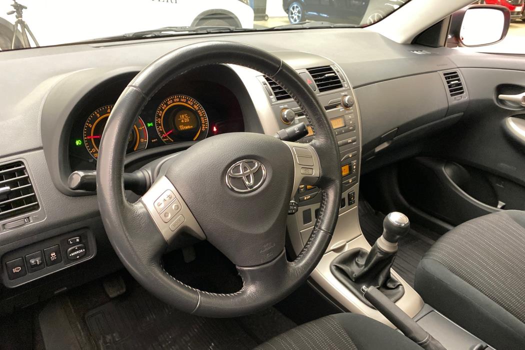 TOYOTA Corolla 2008