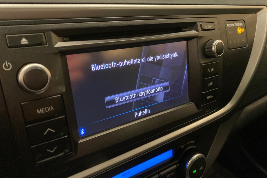 TOYOTA Auris 2014