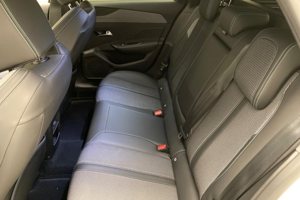 PEUGEOT 308 2022
