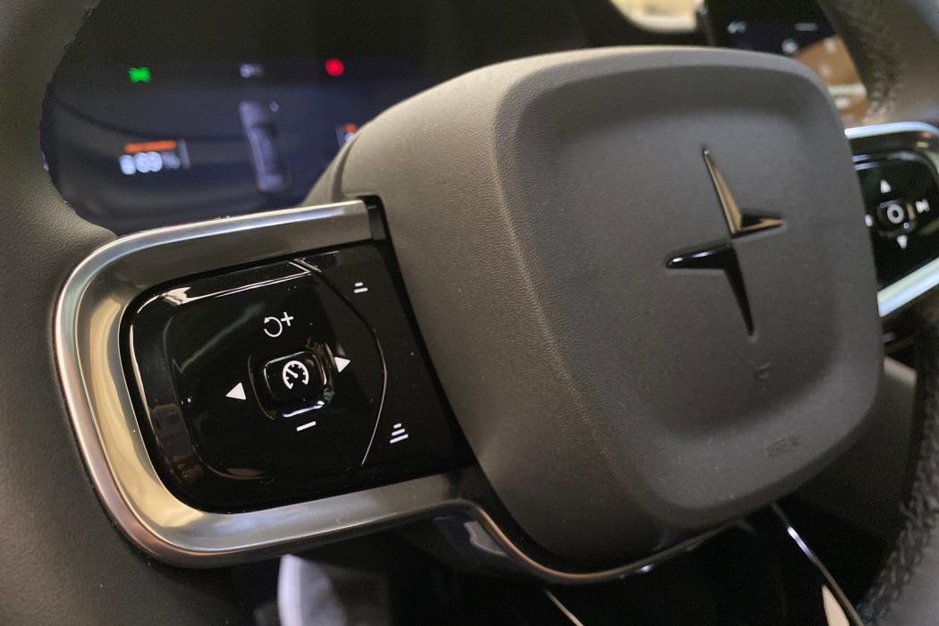POLESTAR 2 2025