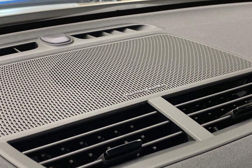 POLESTAR 2 2025
