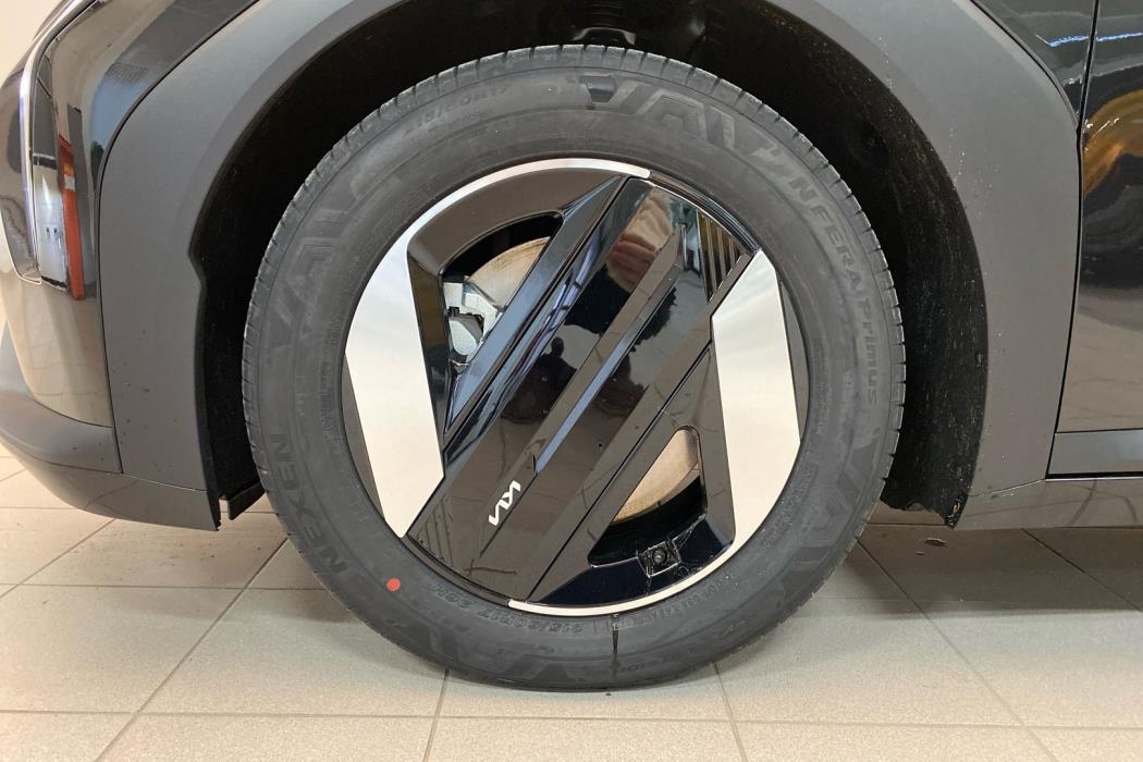 KIA EV4 2026