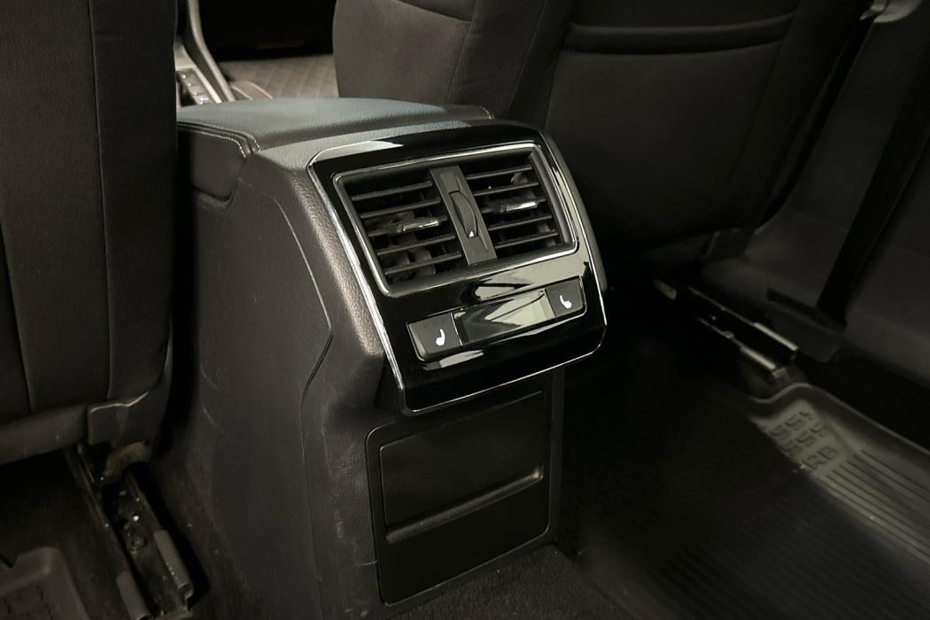 SKODA SUPERB COMBI 2020