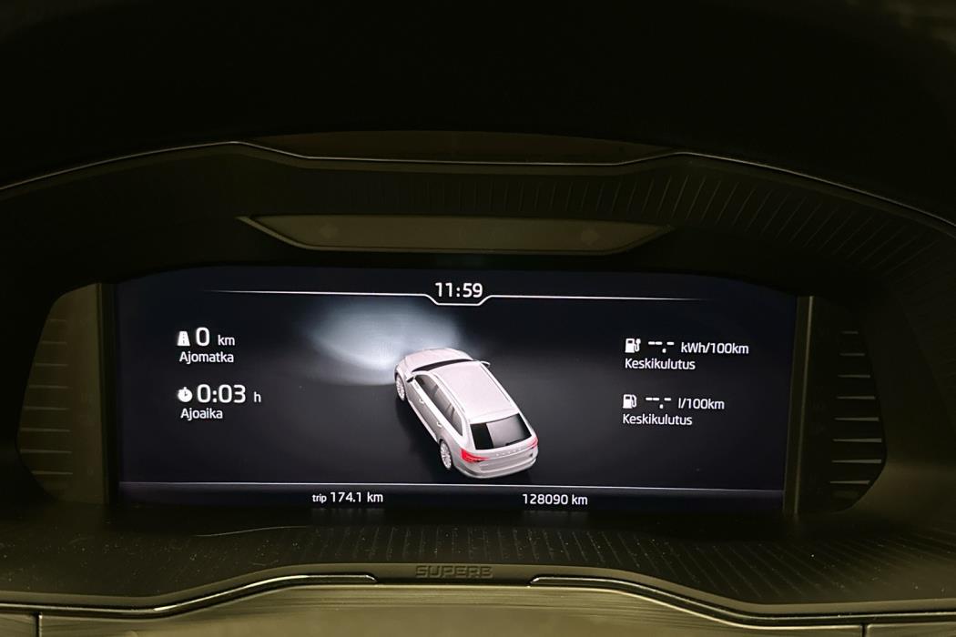 SKODA SUPERB COMBI 2020