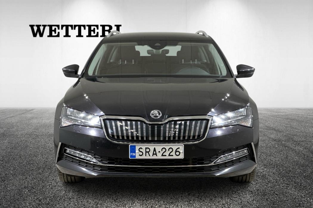 SKODA SUPERB COMBI 2020