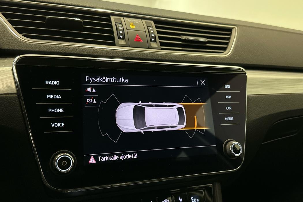 SKODA SUPERB COMBI 2020