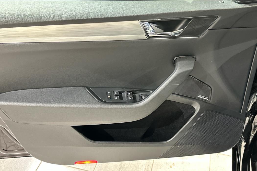SKODA SUPERB COMBI 2020