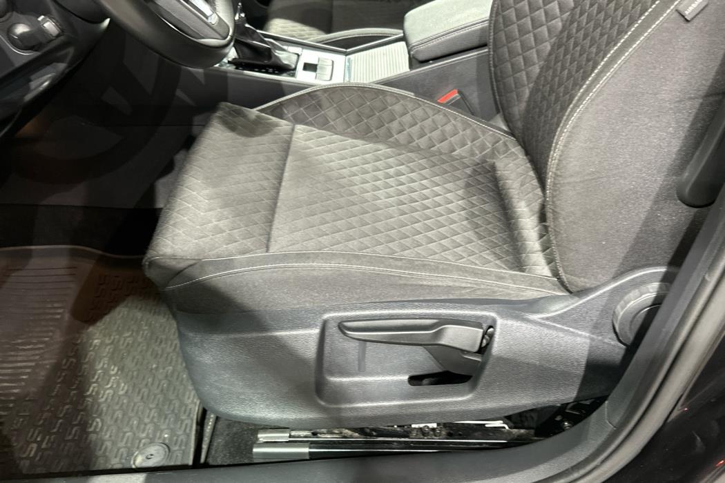 SKODA SUPERB COMBI 2020