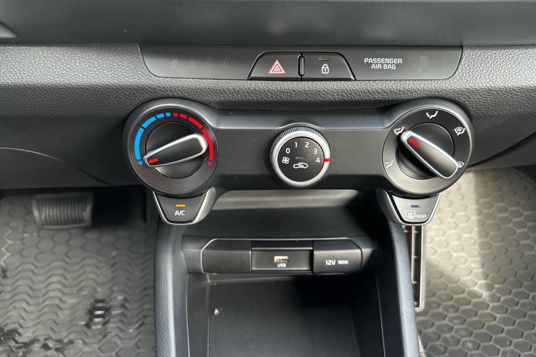 KIA Stonic 2024